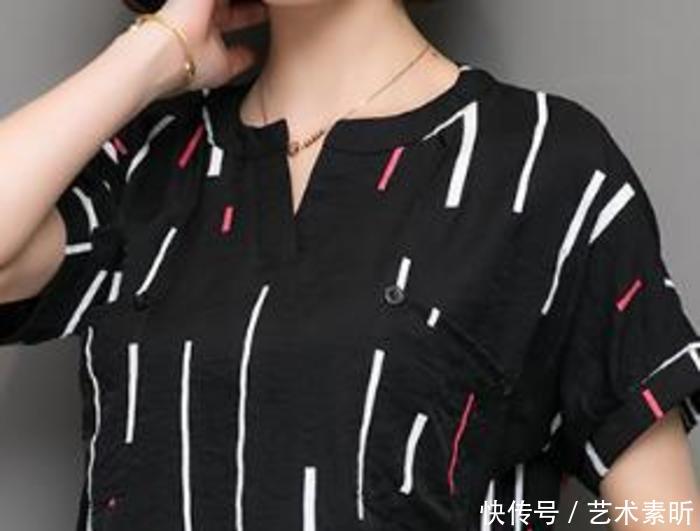 乡下女人别做黄脸婆！回娘家，45岁农村嫂子穿美衣，真的好洋气