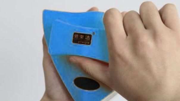  『双面刮』保洁公司双面擦玻器吸到一起怎么打开
