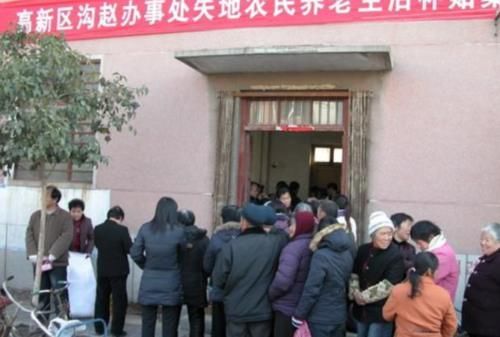  解决@农民没交社保，年老没有养老保险怎么办？这几个办法解决燃