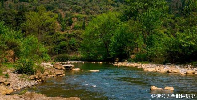 贵州最有潜力的一座城市,人口近千万,可是一个火车站都没有