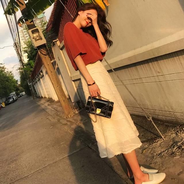 今夏巨流行一种女装:晚晚风套装，拉风大气，又彰显十足女人味