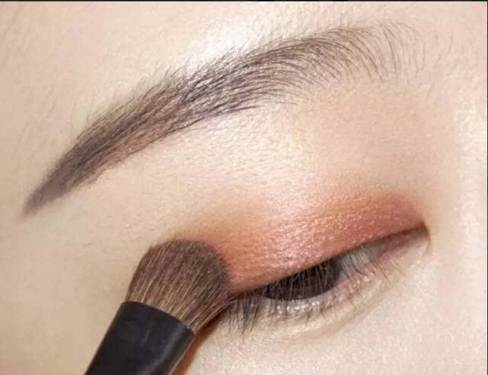 女人不会化妆?那就从零开始!化妆师手把手教程，简单易学又好看