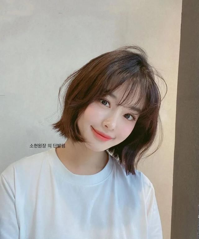  『鲍伯』人气辗压C弯鲍伯！韩妞新宠「女友短发」用温柔的发感修饰脸型