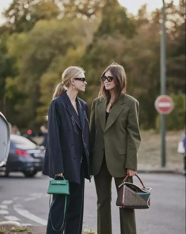  『高筒』高筒低筒靠边站,今年中筒靴最时髦!超A又百搭时髦精都在穿