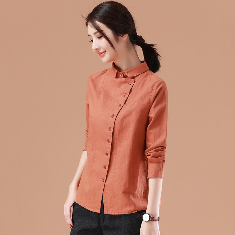 现在不流行风衣了，这才是今年的主流的秋装，美嫩不止一点点