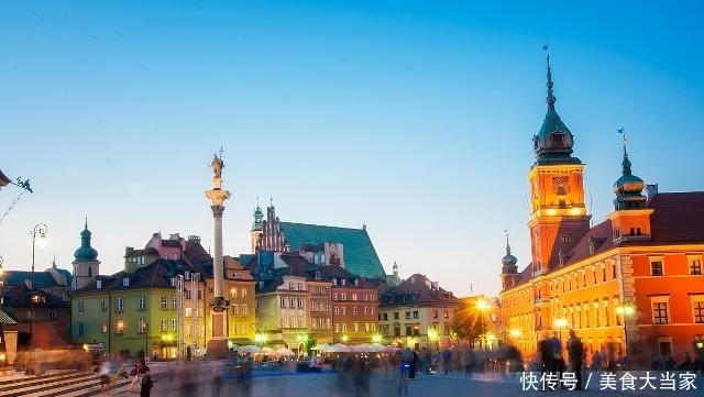 一个平原众多的国家,国家公园很多,深受游人喜欢