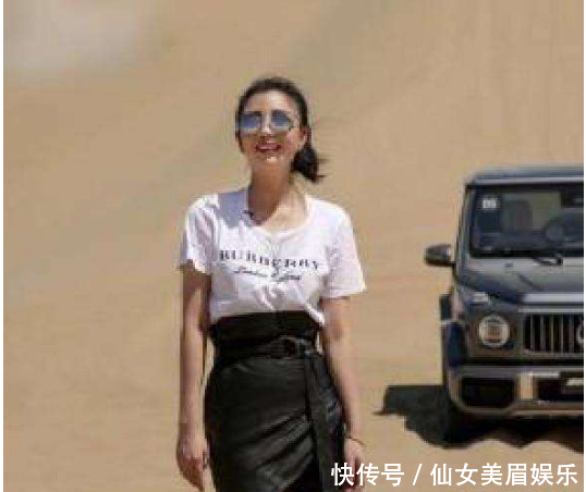 39岁殷桃果然不服老, 穿短裙秀身材, 这双腿让18岁少女都看“懵”