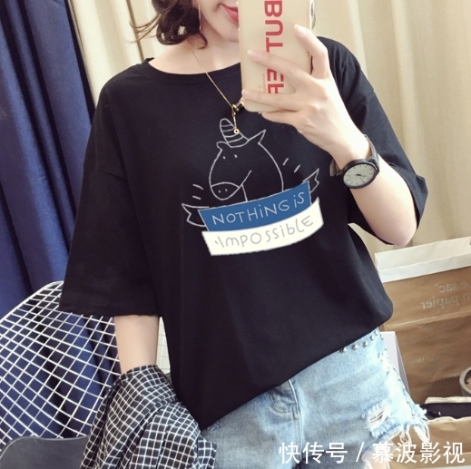  搭配：T恤怎么穿好看？人手一件的T恤怎么穿才能比别人好看？
