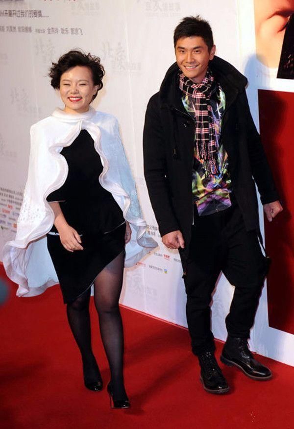 龚琳娜满脸皱纹,身材也发福!网友:老罗是怎么看上你的