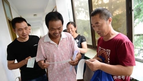 农业户口取消，下月起，农民开始办3件事，晚了找村干部都没用了