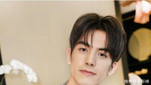 很多粉丝都知道宋威龙的手机号这么宠粉丝的爱