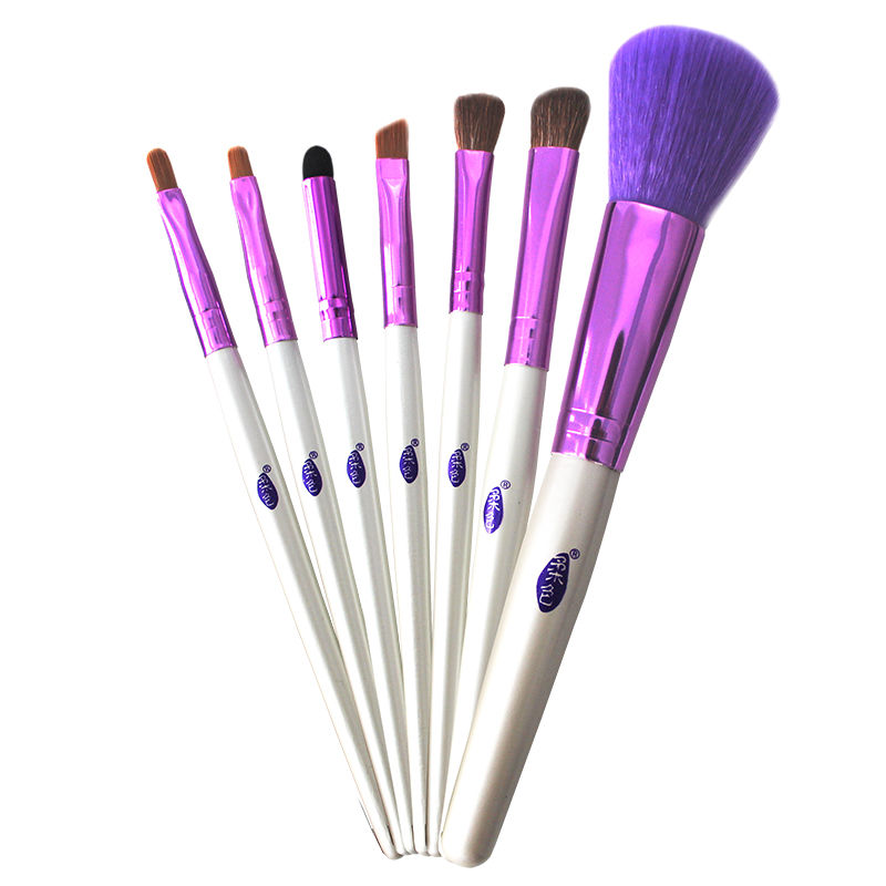 千万别去纹眉，很难看!化妆师教你一招，三步画出好看眉毛