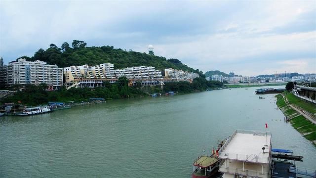 广西三个最穷的城市:一个是三省交界处,一个是粤语的发源地