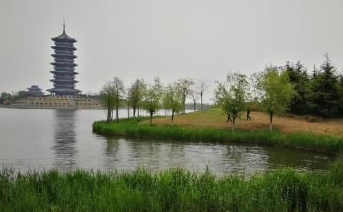  齐东：山东简称“鲁”，而为什么山东的东部叫“胶东”，不叫“