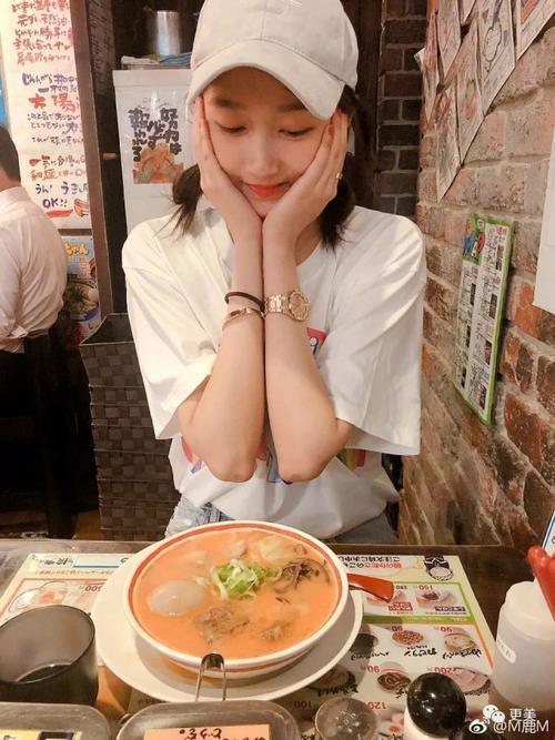 唐嫣短发老10岁,娜扎被夸仙女,热巴好惨