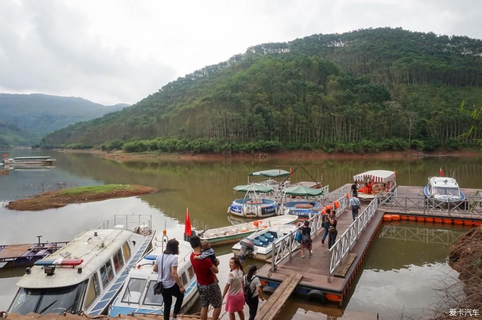  西双版纳@绿水青山就是金山银山，去西双版纳过泼水节！