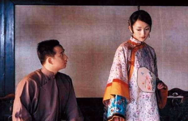  #猛然间#周迅：猛然间似乎想不起来她有什么代表作，那是她的代表作太多