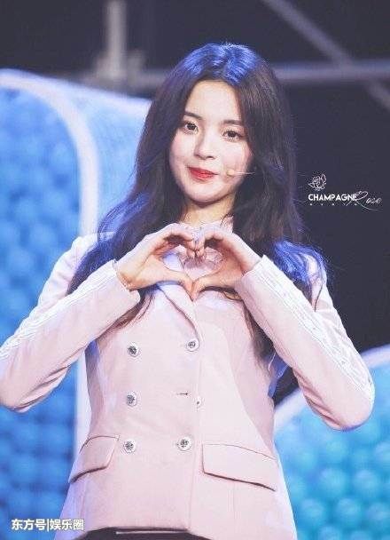 网友编造杨超越老板的假文章，企图引导网络暴力？村民的话亮了！