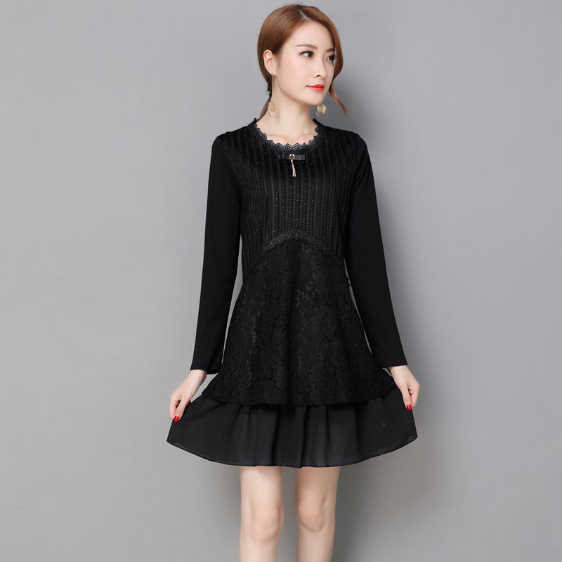 今年秋季流行穿黑色服装!显嫩显白，显瘦显高，40岁女人穿更美