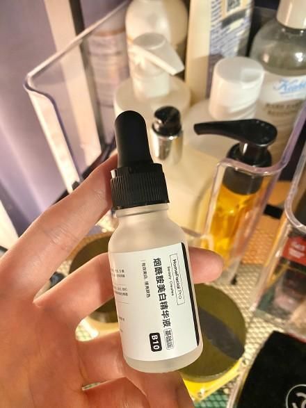  肌肽：HFP的产品你会选吗？寡肽原液乳糖原液肌肽原液，美白抗痘都有效