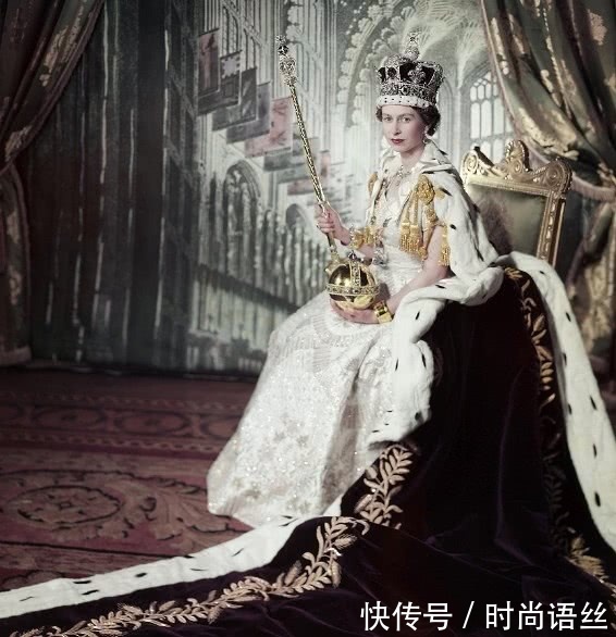 伊丽莎白女王，你的王冠永远不会掉