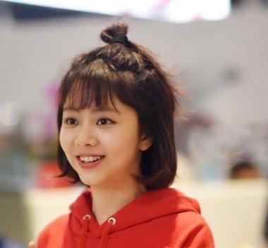 学生短发苹果头发型，正流行！