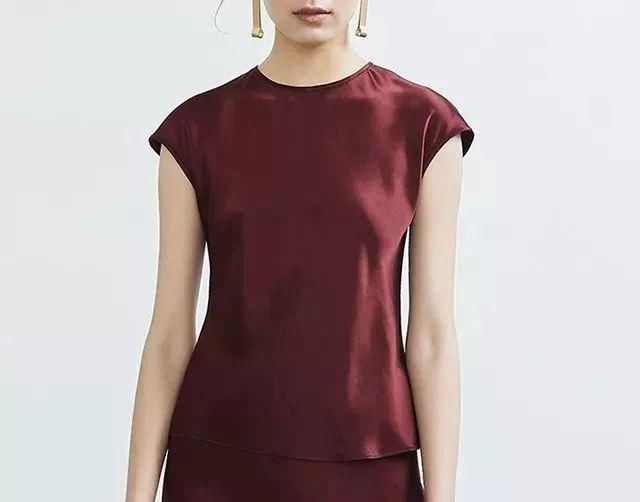 不挑身材的衬衫裙，气质满分