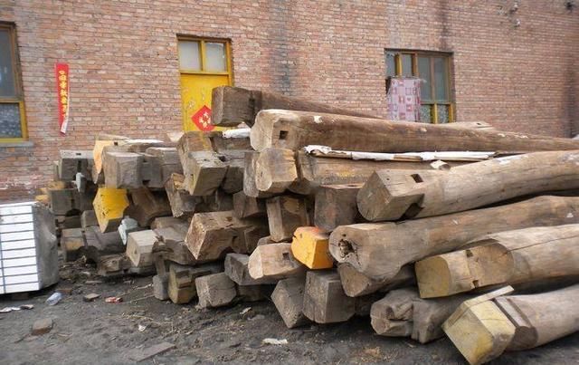  #盖房子#农村老人说“目不晒根，口不吞阳”，啥意思，盖房子有