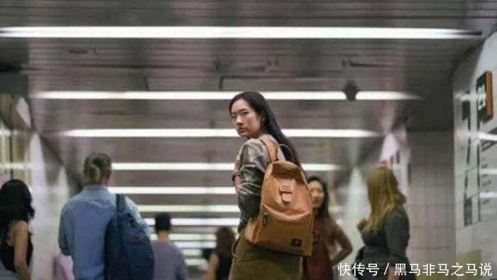 『品牌』她们是首屈一指的超模,身材好到爆,长相太“丑”,但越看越有味