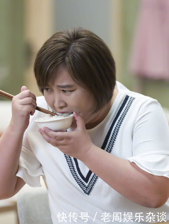 当140斤的贾玲和80斤鲁豫都穿裙子，看完之后你还想减肥吗？