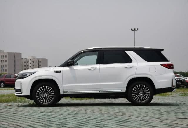  #不到#国产轻奢SUV，2.0T+6AT，不到16万，车友：重量是硬伤