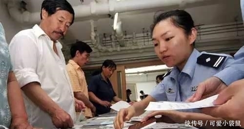  「子女」农民家里有2个儿子的, 该怎么分户? 能分三户吗? 现在有