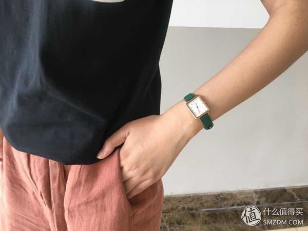 【好物分享】 篇十二:百元级手表做配饰，也能让时髦度up!JONASVE