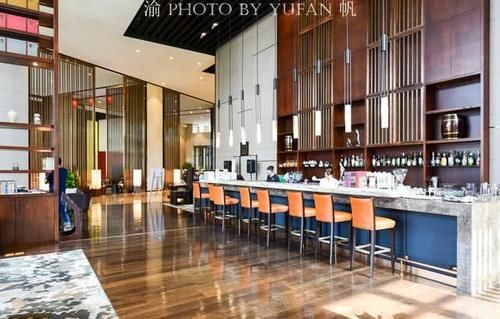 国庆到重庆玩，与其去网红景点挤人潮打卡，不如来这里好好度个假