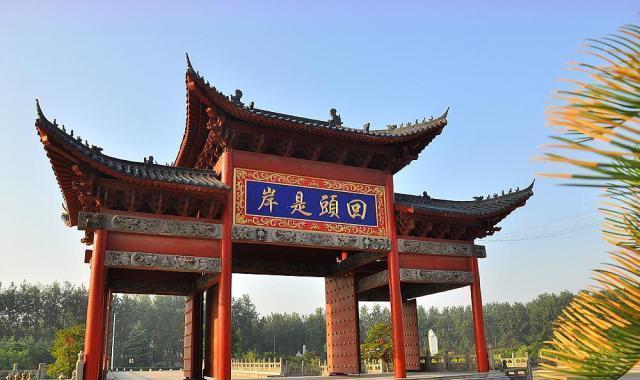 亚洲最大的寺庙就在我国 门票仅有40元 却可以逛上一整天