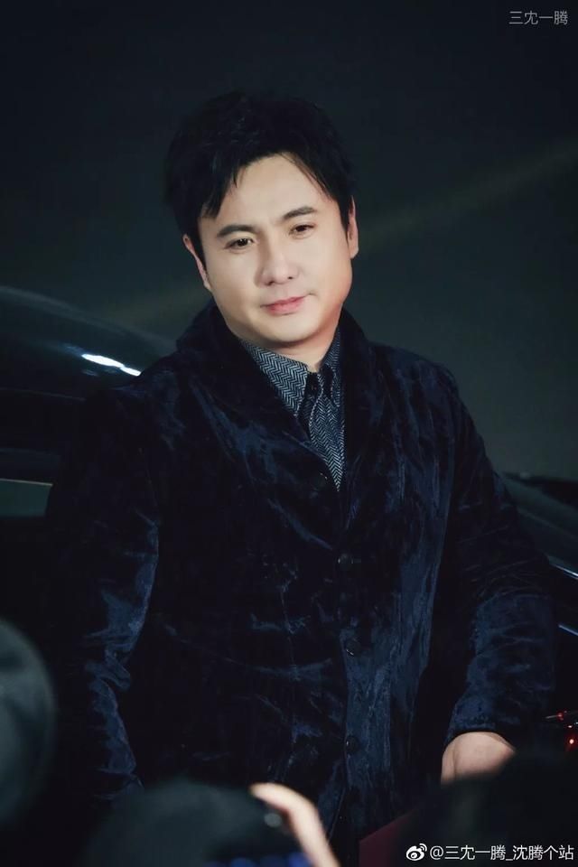 滤镜:欧阳娜娜未P生图曝光:失去粉丝滤镜,立马就现了原形
