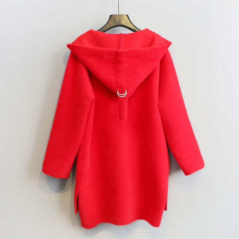 1米58的女人尽量少穿长外套，入秋就要这样穿，看着十分显高