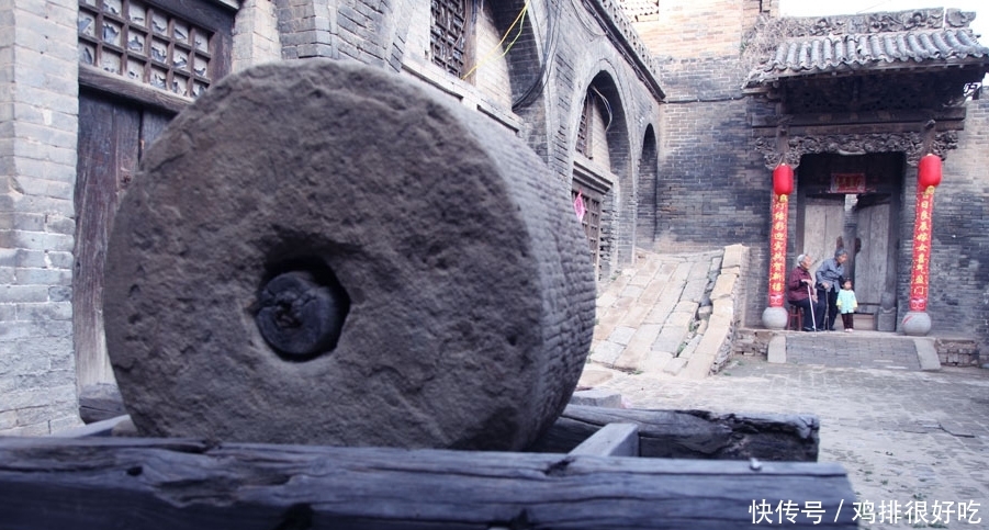 山西建在黄土高原上的古村落 冯小刚拍过电影 号称天下第一村