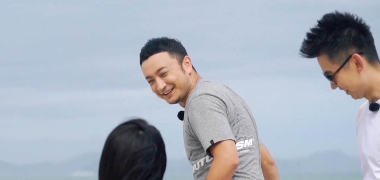 「 提醒」网友提醒这些李鬼也得防，尼格买提亲自打假反遭“何老师”踢出群