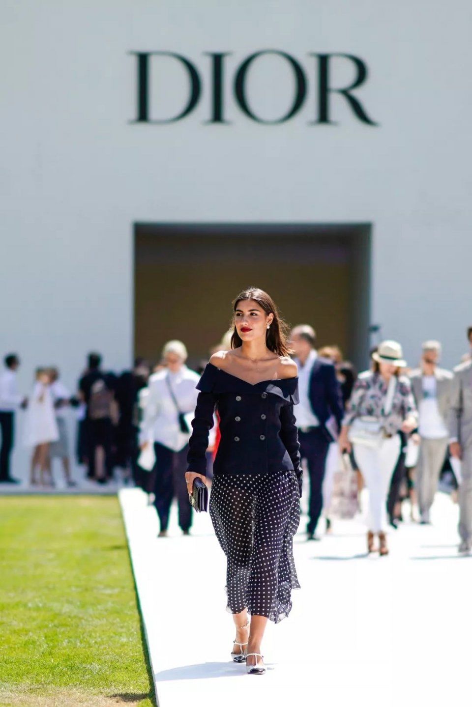 仙气十足的“蚊帐裙”，赵丽颖、郑秀妍、林志玲已经穿得不亦乐乎