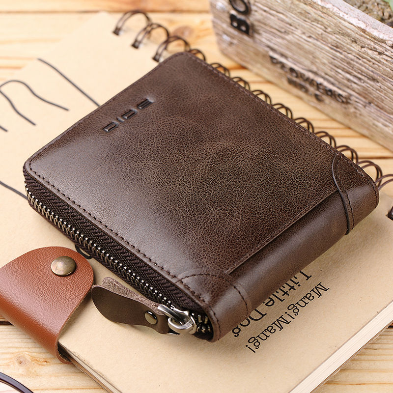 “义乌造多功能钱包，手机香烟零钱再也不用裤兜装，让人相见恨晚