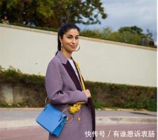  「高跟穆勒鞋」小白鞋失宠了，今年最火的“鞋子”是它，搭配风衣大衣特有范