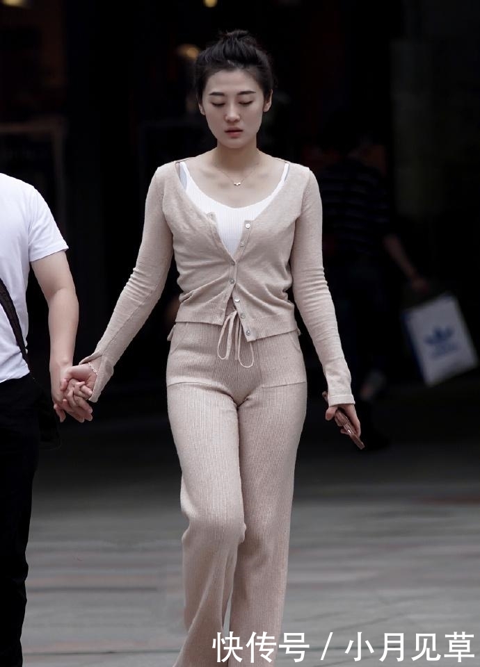 【摄影】摄影:这手要是放开的,怕是永远的都牵不回来了