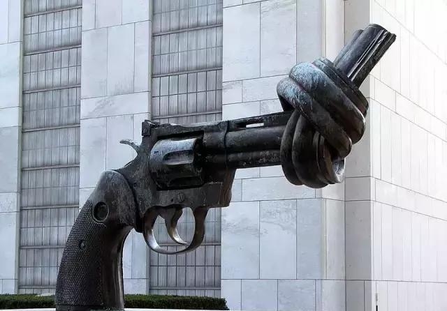 这些不可思议的创意雕塑,每一个都让人大开眼界!