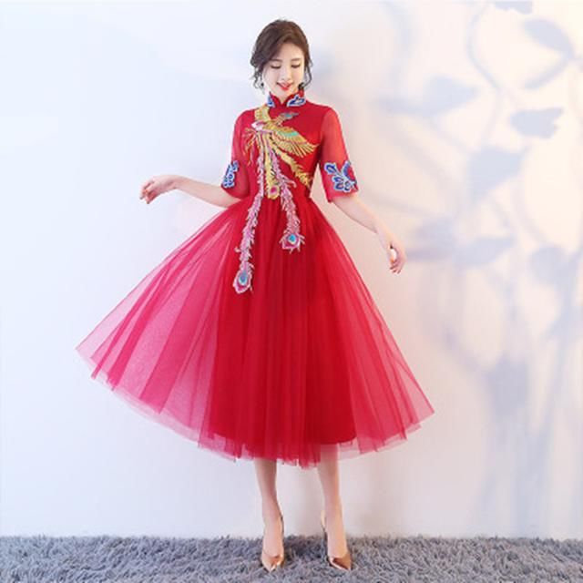 中秋结婚，建议穿高端定制红嫁衣，虽贵点，但能美得老公一愣一愣