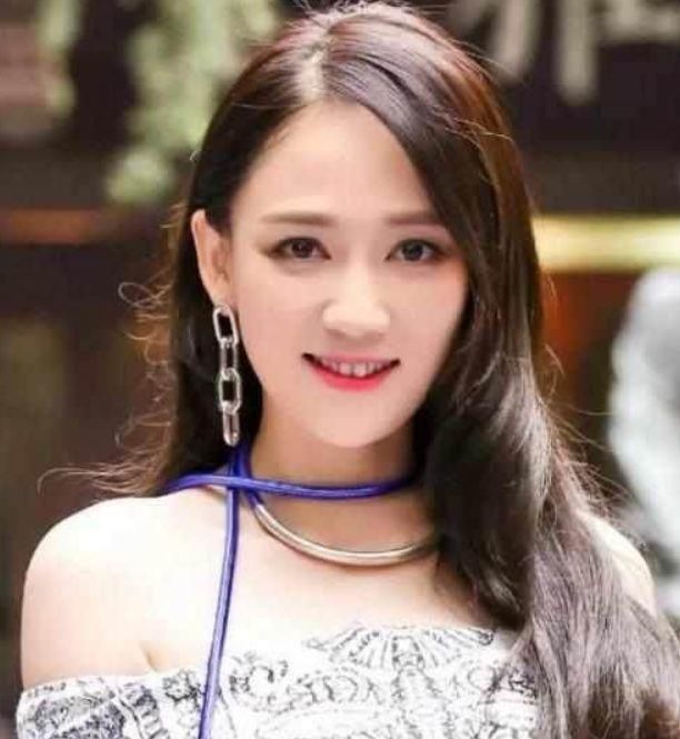 章子怡赵薇引起的时尚风暴，连杨幂王菲也有hold不住的时候！