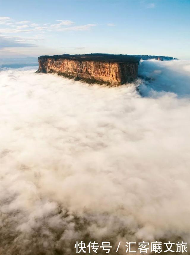 TOP5冷门国度将免签！美女泛滥，风光成灾或许一生只能去一次