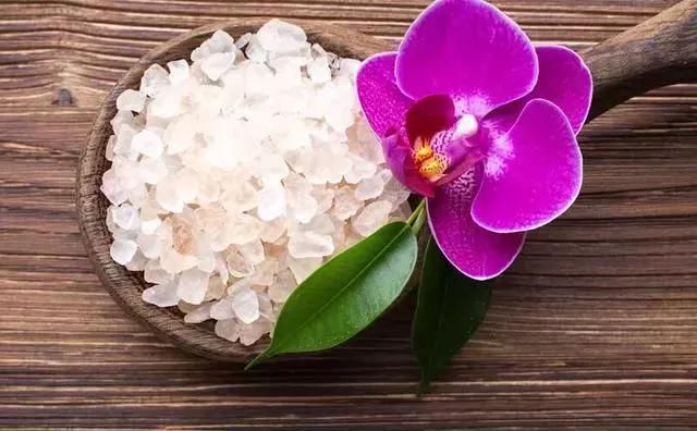 脸上没有螨虫的3大迹象，看看你占了几个?