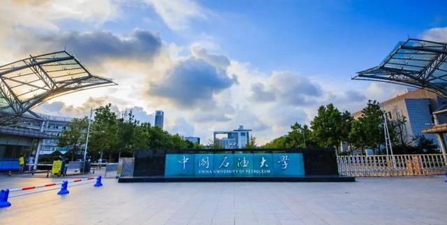 我国东部发现大型气田，油气储量均超千亿方，够100万人用100年！