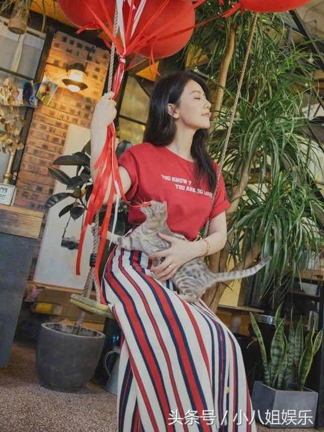 高圆圆不愧为气质女神！最新写真照曝光，美的让人移不开眼！